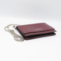 Givenchy Wallet on Chain in Pelle in Bordeaux
