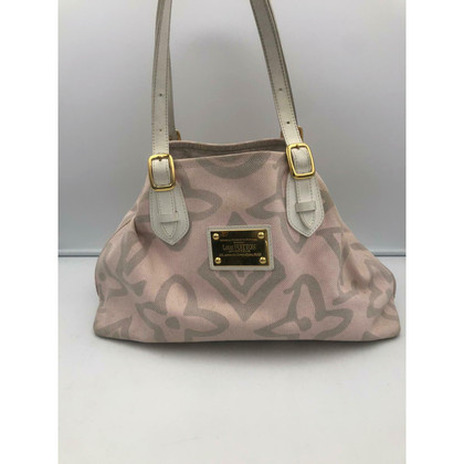 Louis Vuitton Tahitienne in Pink