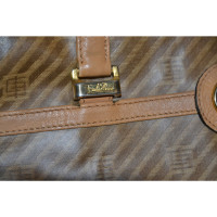 Emilio Pucci Handtasche aus Leder in Braun