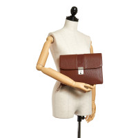 Burberry Clutch aus Leder in Braun