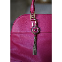 Gianni Versace Handtasche aus Leder in Fuchsia