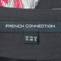 French Connection Vestito di blu scuro