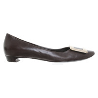 Roger Vivier Chaussons/Ballerines en Cuir en Marron