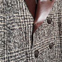 Giorgio Armani Bovenkleding Wol in Bruin