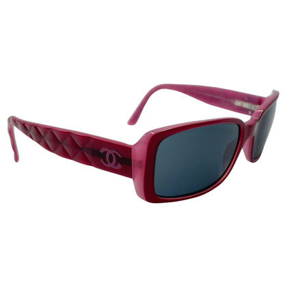 Chanel Sunglasses in Fuchsia