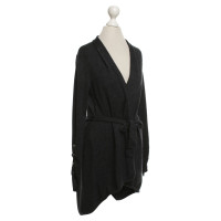 Karen Millen Strickjacke in Grau 