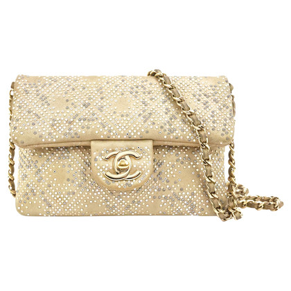 Chanel Handbag Leather in Gold