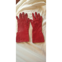 Burberry Gloves Leather in Red