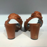 Céline Pumps/Peeptoes Leer in Oker