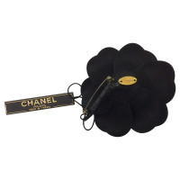 Chanel Schwarze Blumenbrosche