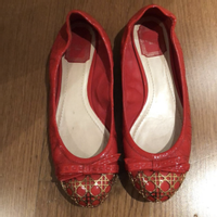 Christian Dior Slipper/Ballerinas aus Lackleder in Rot