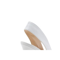 Gianvito Rossi Sandalen aus Leder in Weiß
