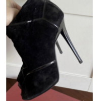 Roger Vivier Ankle boots Suede in Black