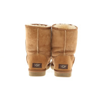 Ugg Australia Ankle boots Suede in Ochre