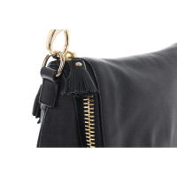 Anya Hindmarch Handtasche aus Leder in Schwarz