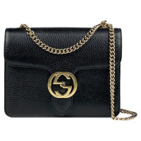 Gucci Interlocking Shoulder Bag Small Leather in Black
