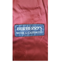Burberry Jacke/Mantel aus Kaschmir in Bordeaux