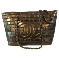 Chanel Shopper Leer in Goud