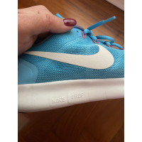 Nike Chaussures de sport en Toile en Bleu