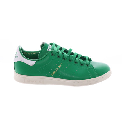 Adidas Chaussures de sport en Cuir en Vert