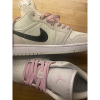 Nike Chaussures de sport en Rose/pink