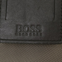 Hugo Boss Handtas in Khaki