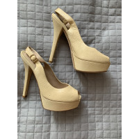 Fendi Wedges Leather in Beige