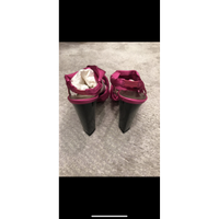 Diane Von Furstenberg Sandals in Fuchsia