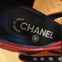 Chanel Sandalen aus Leder in Schwarz