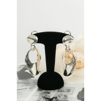 Chanel Ohrring aus Silber in Silbern