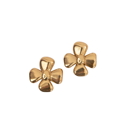 Yves Saint Laurent Earring in Gold