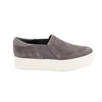 Vince Trainers Suede in Grey