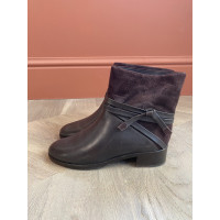 Veronique Branquinho Ankle boots Leather in Brown