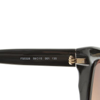 Fendi Sonnenbrille in Schwarz