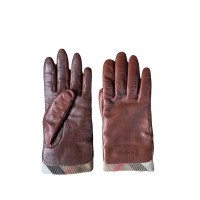 Burberry Handschuhe aus Leder in Braun