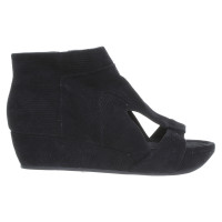 Camilla Skovgaard Wedge sandals in suede