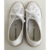 Superga Sneakers aus Canvas in Weiß