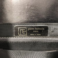Pierre Balmain Handbag Leather in Black