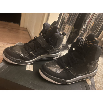 Jordan Sneakers in Schwarz