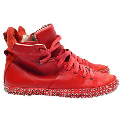 Costume National Sneakers aus Leder in Rot