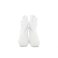 Givenchy Stiefeletten aus Leder in Weiß