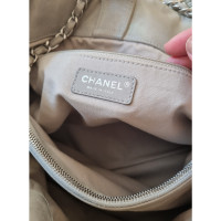 Chanel Shopping Tote aus Leder in Grau
