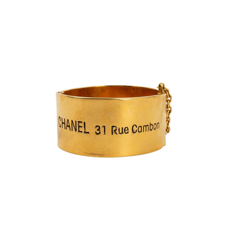 Chanel Bracelet/Wristband in Gold