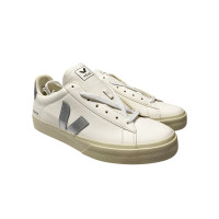Veja Trainers Leather in White