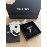 Chanel Brosche aus Stahl in Gold