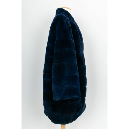 Dior Jacke/Mantel aus Pelz in Blau