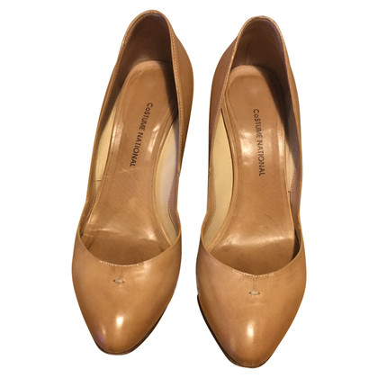 Costume National Pumps/Peeptoes Leather in Ochre