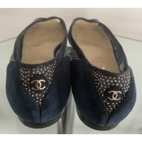 Chanel Slippers/Ballerina's in Blauw