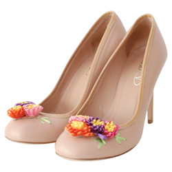 Red Valentino Pumps and Peeptoes Second Hand: Red Valentino Pumps and  Peeptoes Online Store, Red Valentino Pumps and Peeptoes Outlet/Sale UK - buy/sell  used Red Valentino Pumps and Peeptoes fashion online