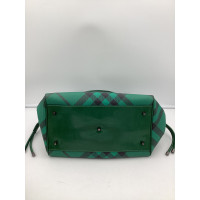 Burberry Shopper Leather in Green